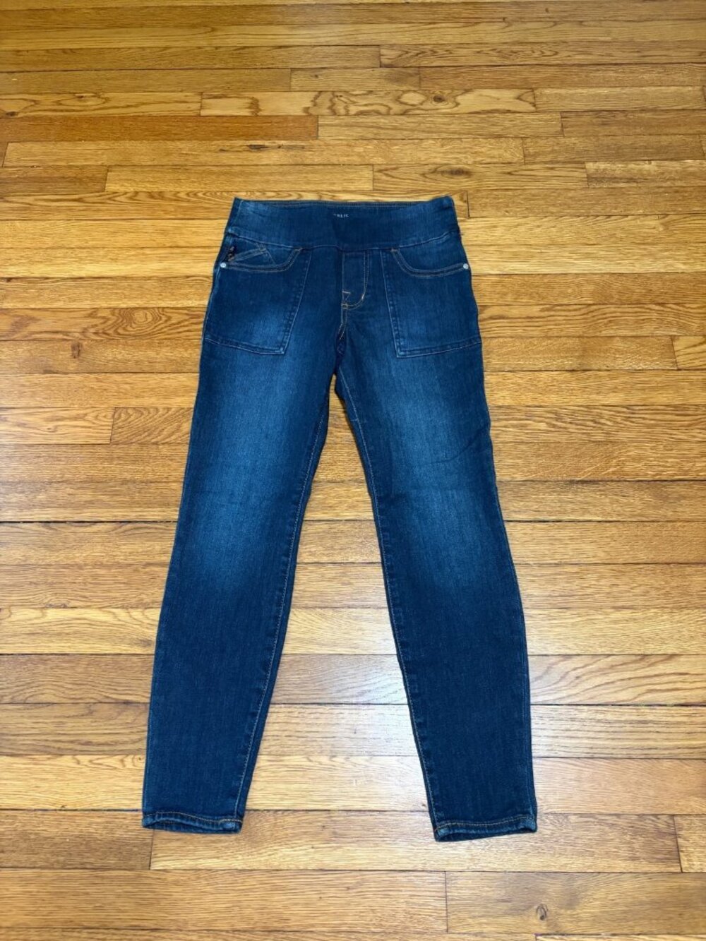 Rock & Republic Women's Fever Pull On Jeans Size 6S Blue Dark Stretch Denim Pant